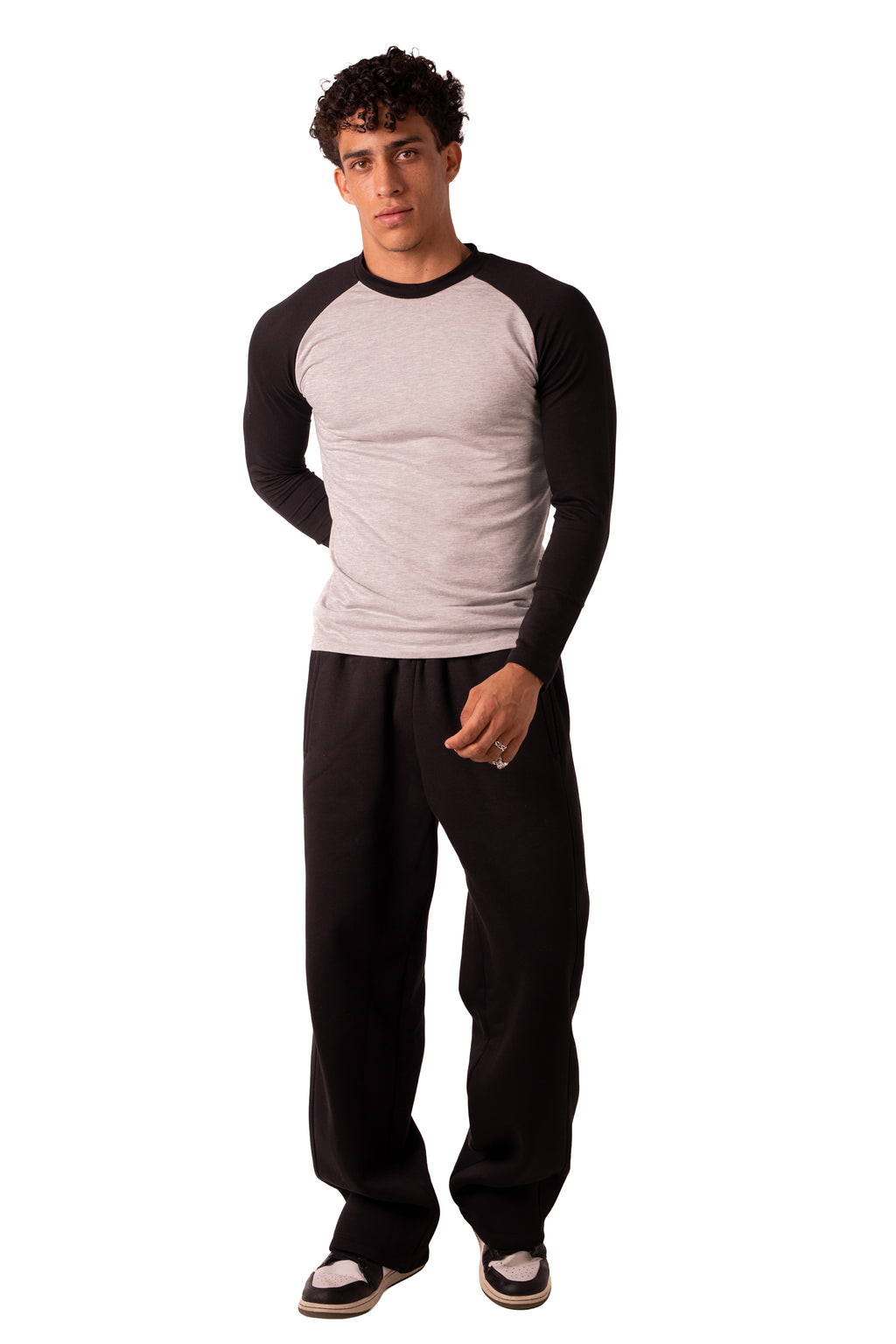 Reglan Tshirt - Light Grey x Black