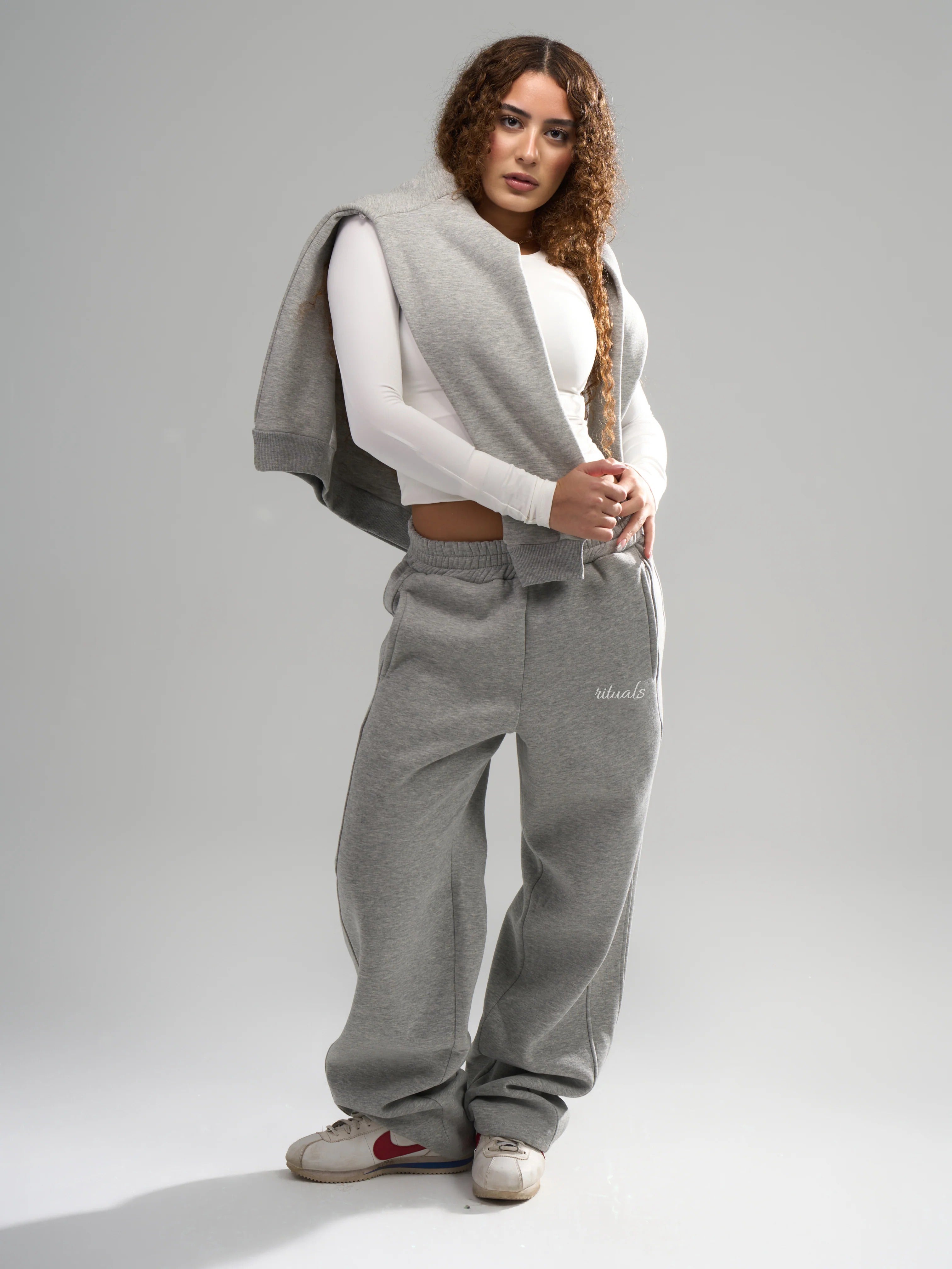 بنطال رياضي من Rituals - رمادي فاتح